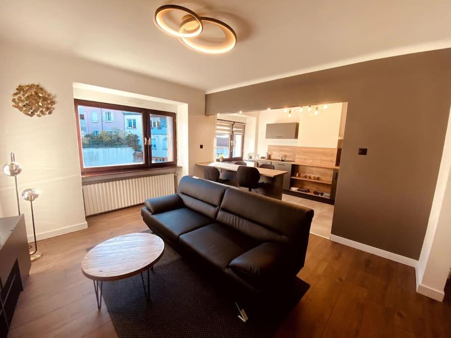Appartement En Centre-Ville Saint-Avold Exteriör bild